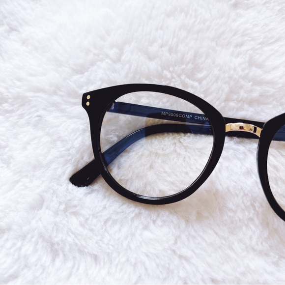 Cole Black Round Blue Light Glasses - Picture 2 of 11